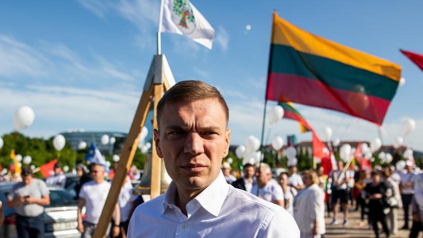 Šeimų maršo protestas prie Seimo