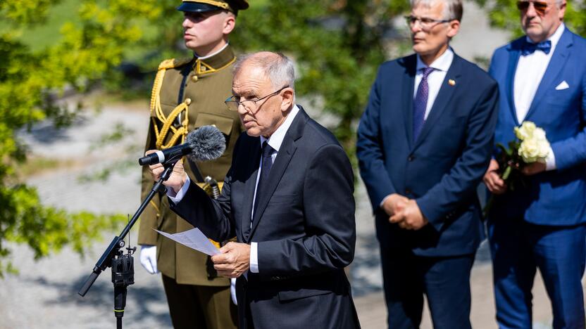 Nepriklausomybės Akto signataro A. Sakalo laidotuvės