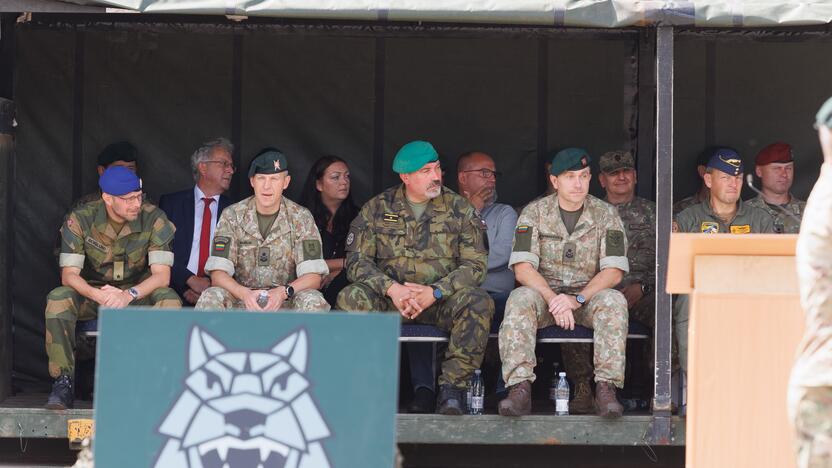 Vadų pasikeitimo ceremonija