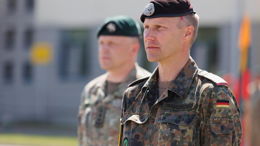 Vadų pasikeitimo ceremonija