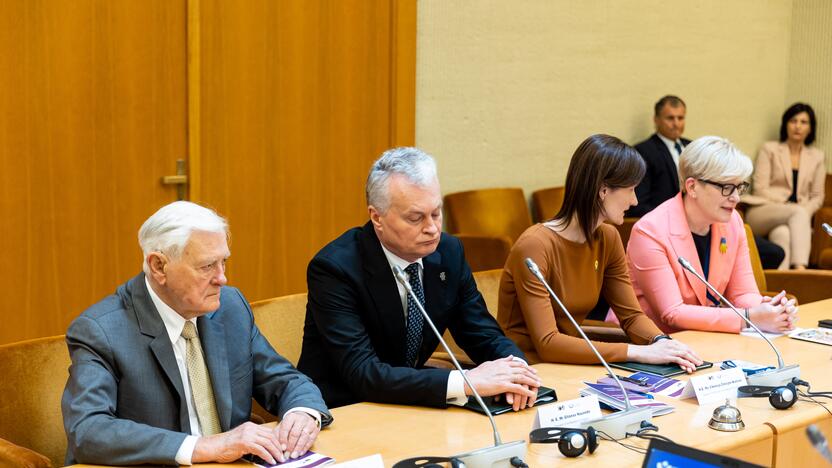 Lietuvos ir JAV diplomatinių santykių šimtmečiui skirta konferencija