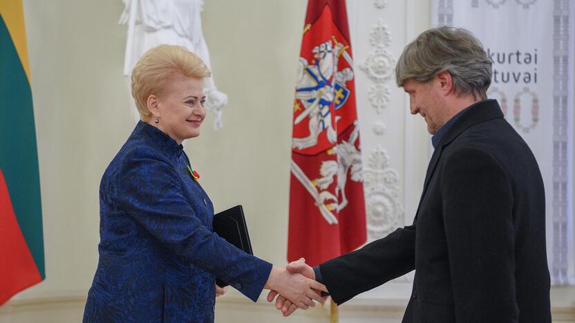 Menininkams įteiktos Nacionalinės premijos