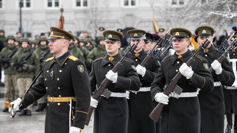 Iškilminga rikiuotė Kariuomenės dienos proga