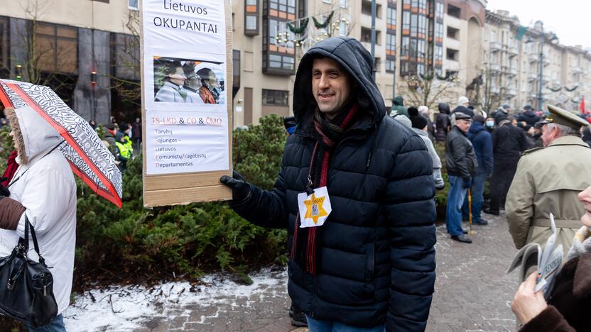 Protestas prie Seimo Sausio 13-ąją