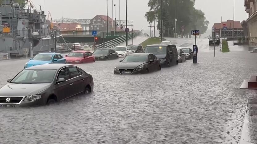 Tendencija: stichinių gamtos reiškinių sukeliami nuostoliai pasaulio ekonomikai kasmet didėja.