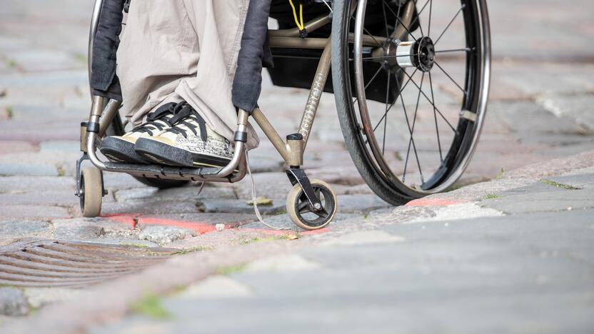 Situacija: Lietuvoje vadovaujamose pozicijose dirba tik šiek tiek daugiau nei 4 tūkst. žmonių, turinčių negalią.