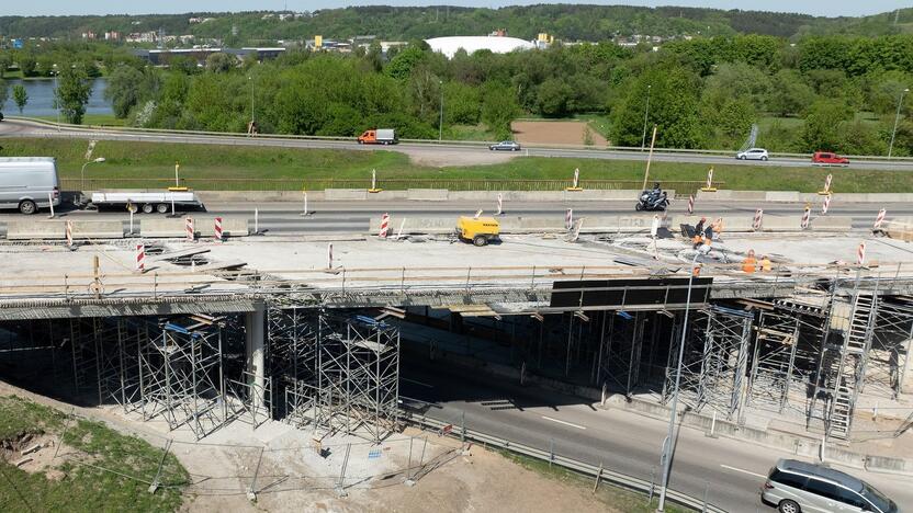 Krūviai: Marvelės viadukas per 30 metų tapo kritinės būklės.