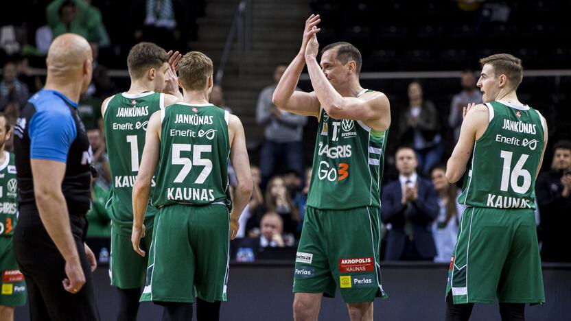 Komanda: per trečias LKL mažojo finalo rungtynes marškinėlius su P. Jankūno pavarde vilkėjo ir M. Blaževičius (Nr. 13), N. Giffey (Nr. 55), K. Lukošiūnas (Nr. 16)