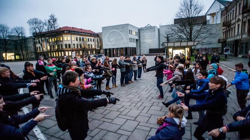 Studentų ir moksleivių šokis