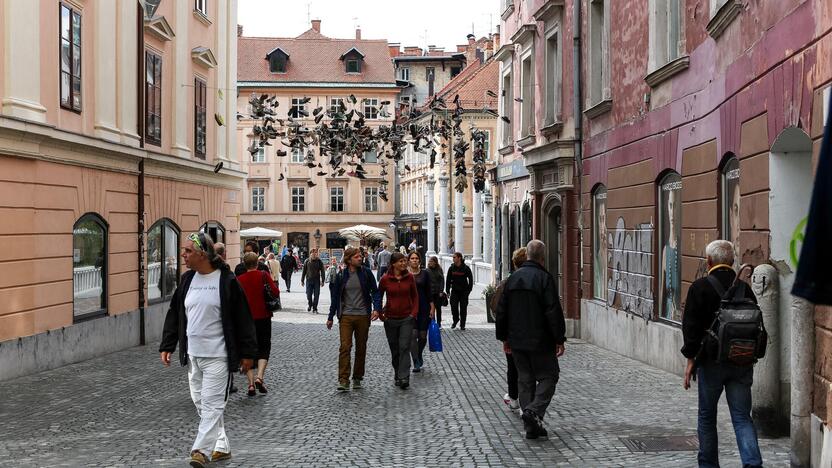 Į siauras Liublianos senamiesčio gatveles krepšinis neprasibrovė