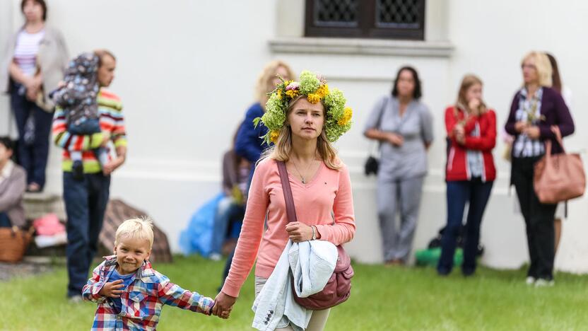 Žolinių šv. mišios Pažaislio vienuolyne