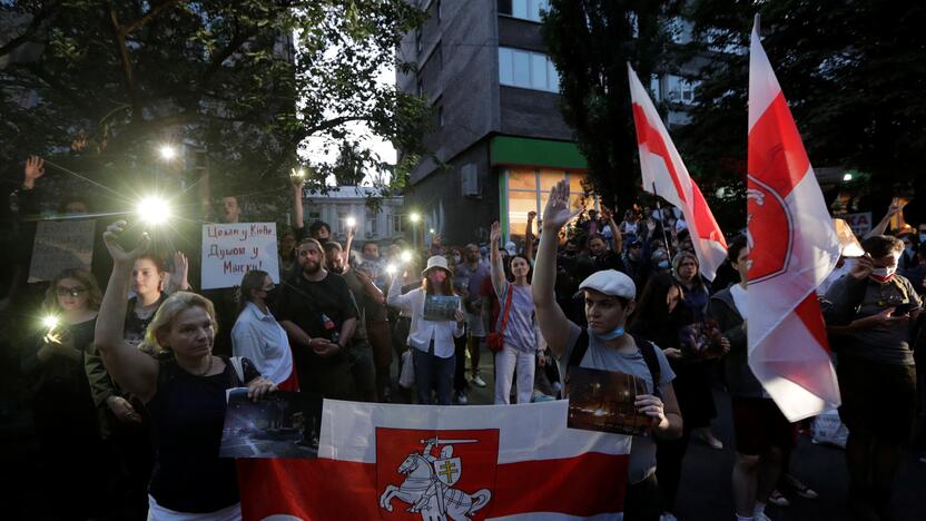 Baltarusijoje žmonės ir toliau reiškia nepasitenkinimą valdžia protestuodami