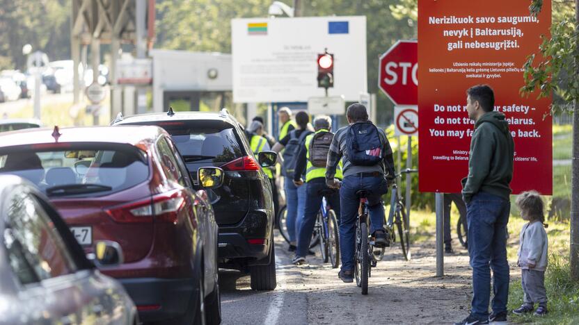 Eilės į Baltarusiją per Šumską