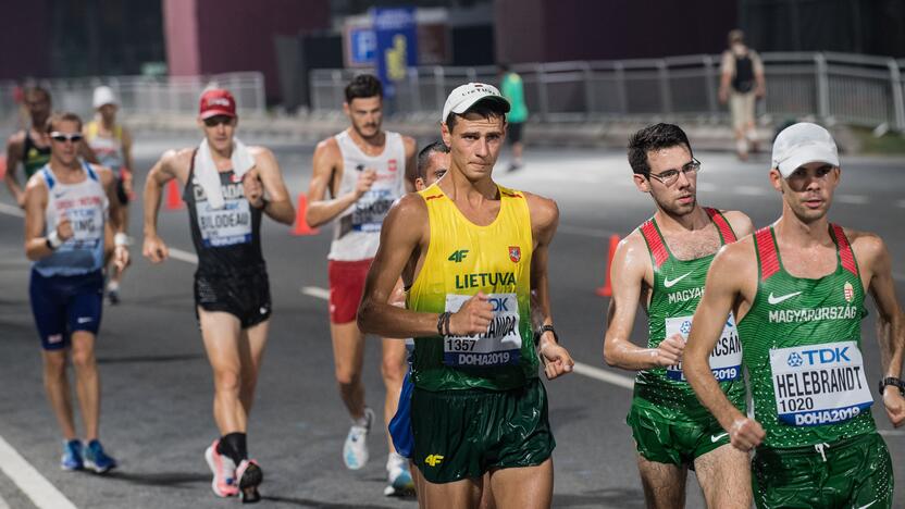 Kryžkelė: vienam geriausių Lietuvos 50 km sportinio ėjimo meistrų A.Mastianicai teks rinktis kitus nuotolius.