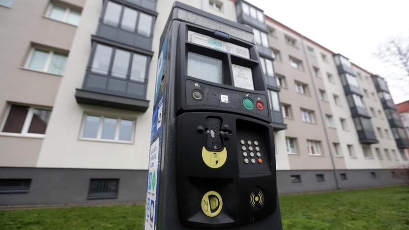 Abejonės: bus bandoma suskaičiuoti, ar Vitės kvartalo automobilių stovėjimo apmokestinimas yra nuostolingas.