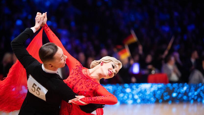 Pasaulio standartinių sportinių šokių čempionatas