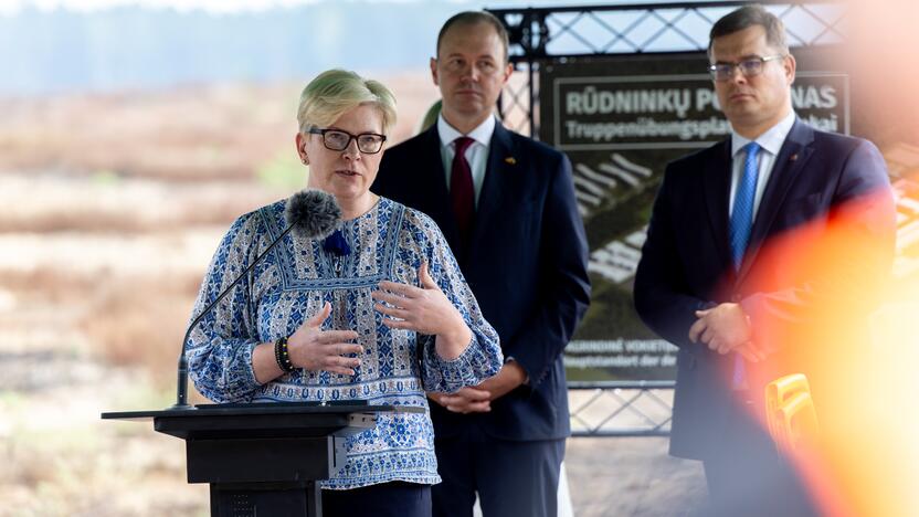 Rūdninkų poligone įkasta simbolinė Vokietijos brigados karinio miestelio kapsulė