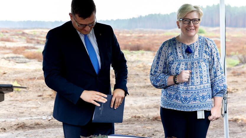 Rūdninkų poligone įkasta simbolinė Vokietijos brigados karinio miestelio kapsulė