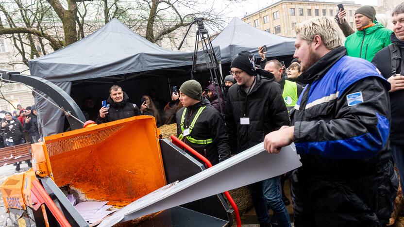 Vilniuje prasidėjo žemdirbių mitingas