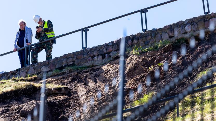 Gedimino kalno šiaurės rytiniame šlaite įvyko nuošliauža