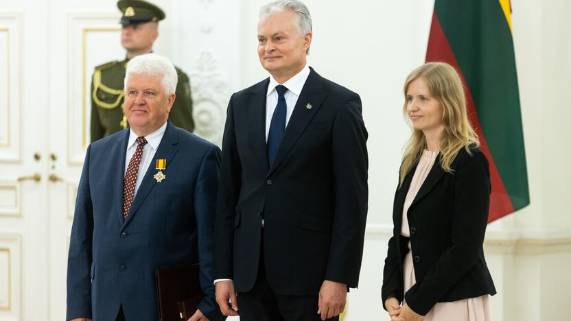 Valstybės apdovanojimų įteikimo ceremonija