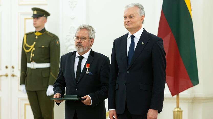 Valstybės apdovanojimų įteikimo ceremonija