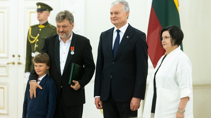 Valstybės apdovanojimų įteikimo ceremonija