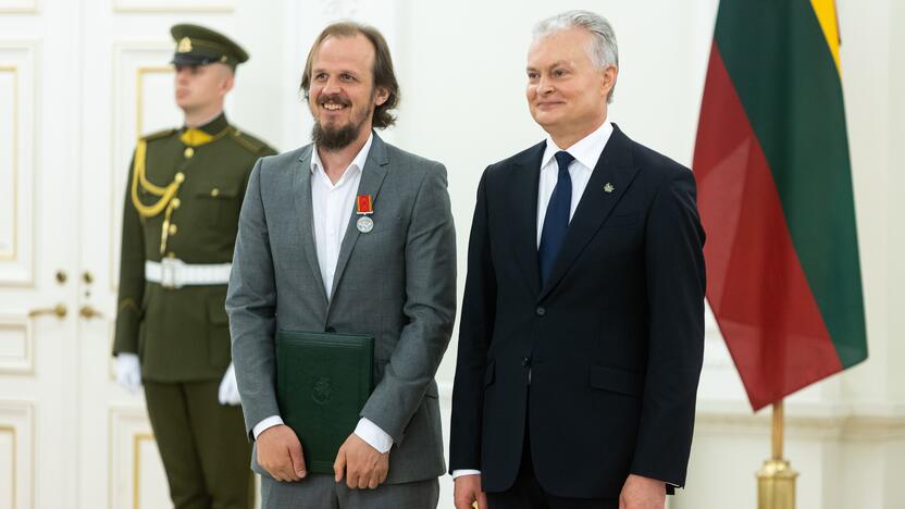 Valstybės apdovanojimų įteikimo ceremonija