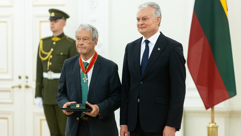 Valstybės apdovanojimų įteikimo ceremonija