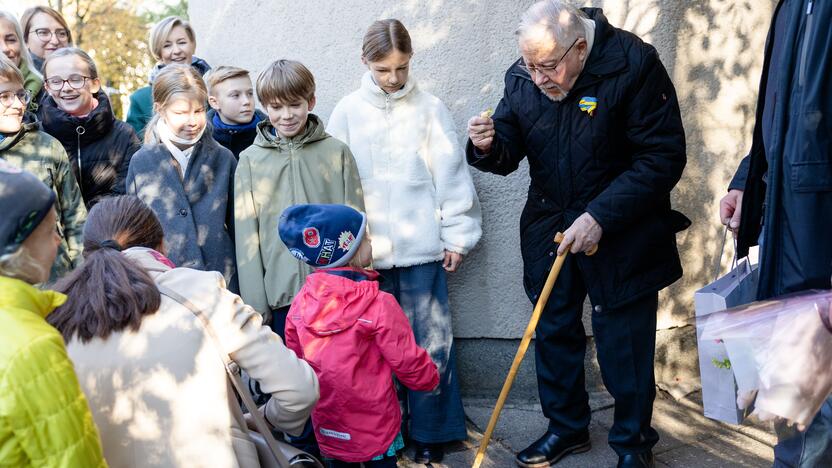 Profesorius V. Landsbergis mini 92-ąjį gimtadienį