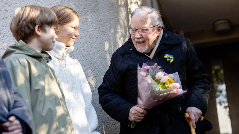 Profesorius V. Landsbergis mini 92-ąjį gimtadienį