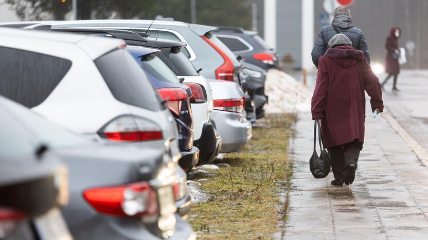 Dėl plikledžio Vilniuje padvigubėjo traumas patyrusių pacientų