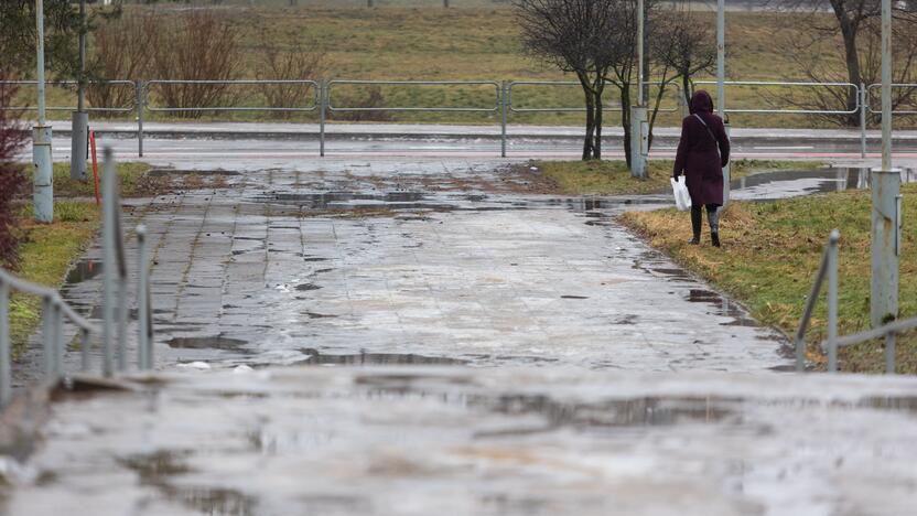 Dėl plikledžio Vilniuje padvigubėjo traumas patyrusių pacientų