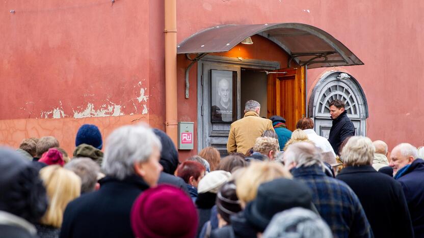 Atsisveikinimas su E. Nekrošiumi „Meno Forto“ salėje