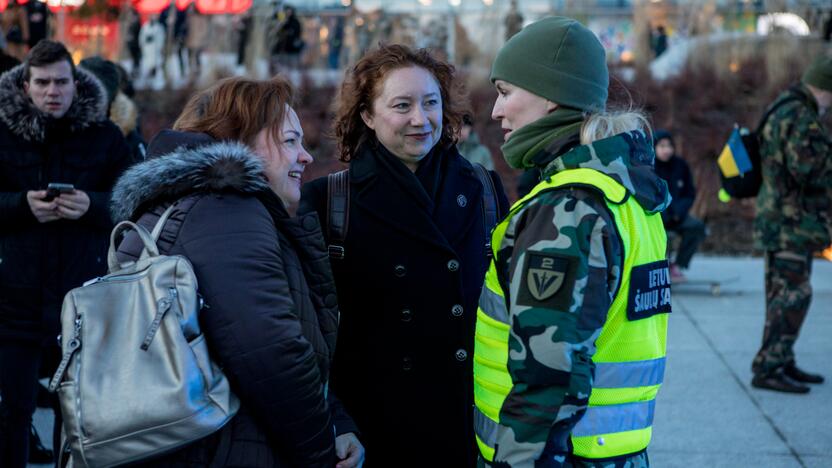 Daugybė žmonių Kaune susirinko į Ukrainos palaikymo akciją