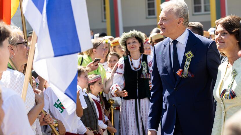 Dainų šventės vėliavos pakėlimo ceremonija Vilniuje