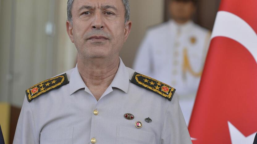 Hulusi Akar