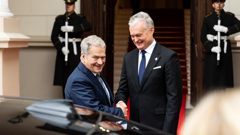 Oficialus Suomijos prezidento S. Niinisto sutikimas prezidentūroje