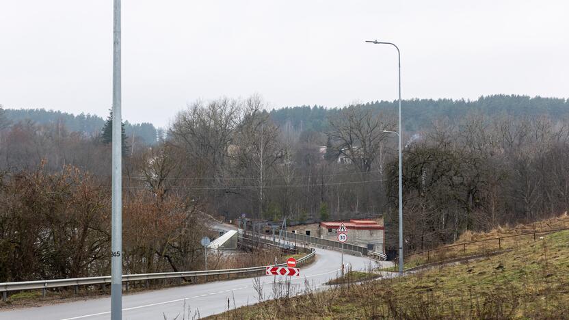 Dėl vandentiekio avarijos uždaryta Lentvario g. atkarpa