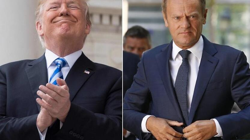 Donaldas Trumpas (kairėje) ir Donaldas Tuskas (dešinėje)