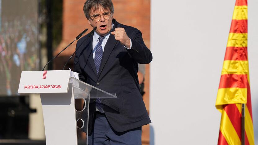 Carlesas Puigdemont'as 