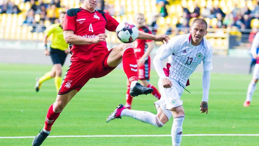 Kaimynai: birželio 6-ąją planuotos Lietuvos ir Latvijos futbolininkų rungtynės neįvyks.