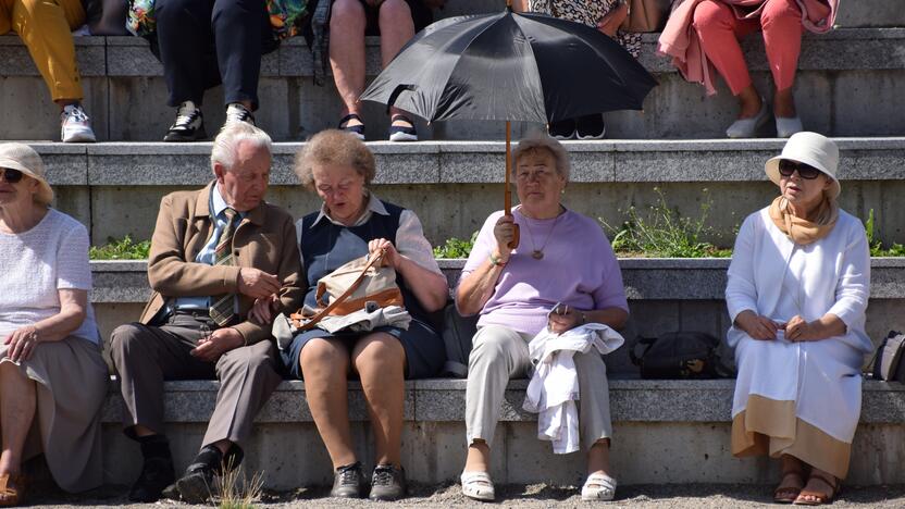 Šeimos ir bendruomeniškumo šventė „Pas ką mes eisime?“