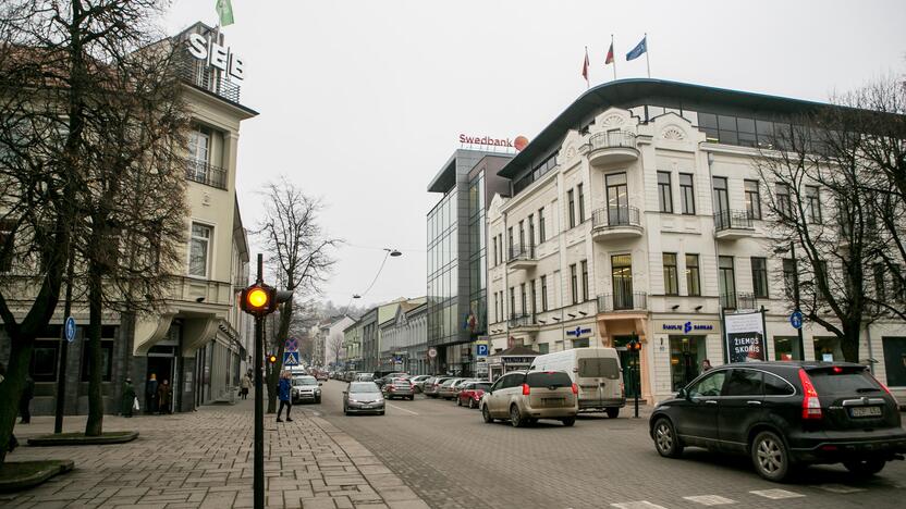 Neoficialu: per du dešimtmečius Laisvės alėjos ir Maironio gatvės kvartalas imtas vadinti bankų.