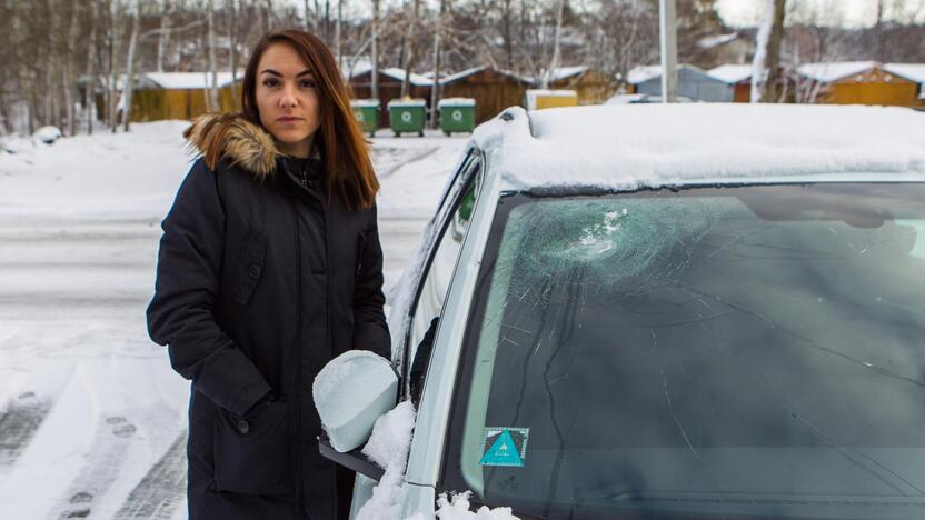 Laukia: I.Žikaitė viliasi, kad, pasibaigus skyrybų procesui, galės užversti ir šį košmarišką gyvenimo puslapį.