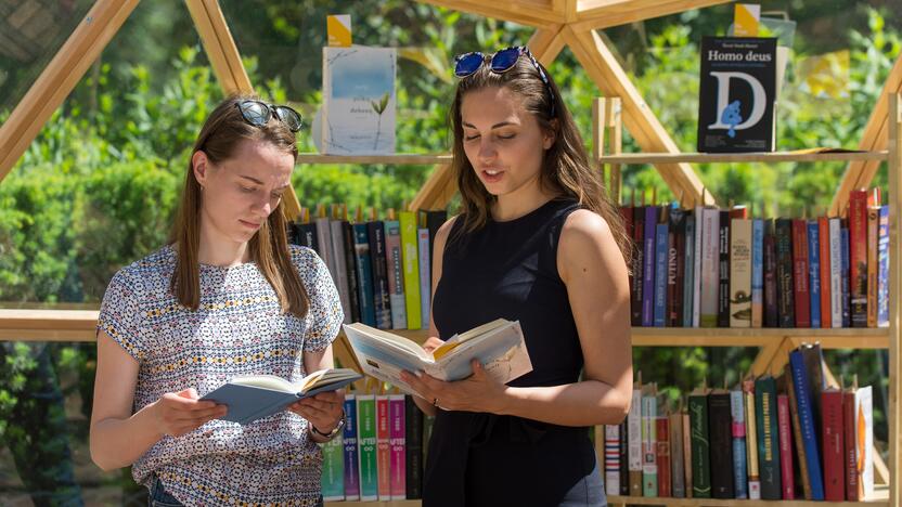 Svarba: LATGA dėka Lietuvos kūrėjus pasiekia atlygis už bibliotekų lankytojų skaitomas knygas.