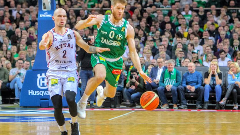 Sprendimas: šiemet LKL čempionu "Žalgiris" buvo paskelbtas nesibaigus reguliariam sezonui.