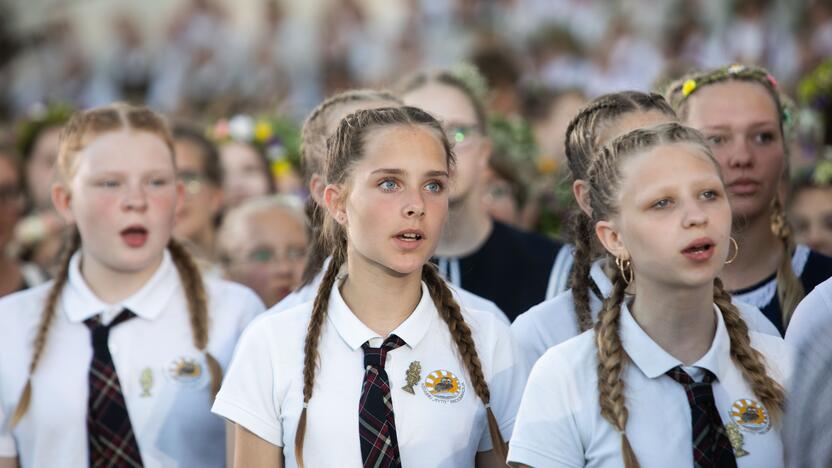 Vingio parke – šimtmečio Dainų šventės finalas 