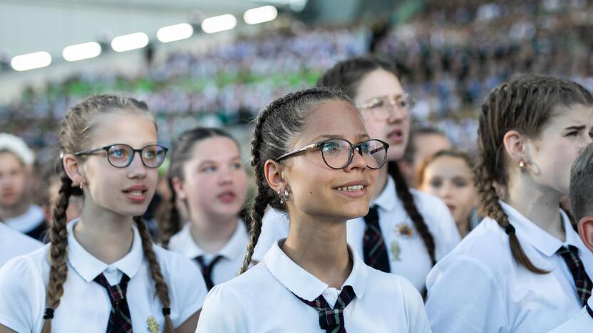 Vingio parke – šimtmečio Dainų šventės finalas 