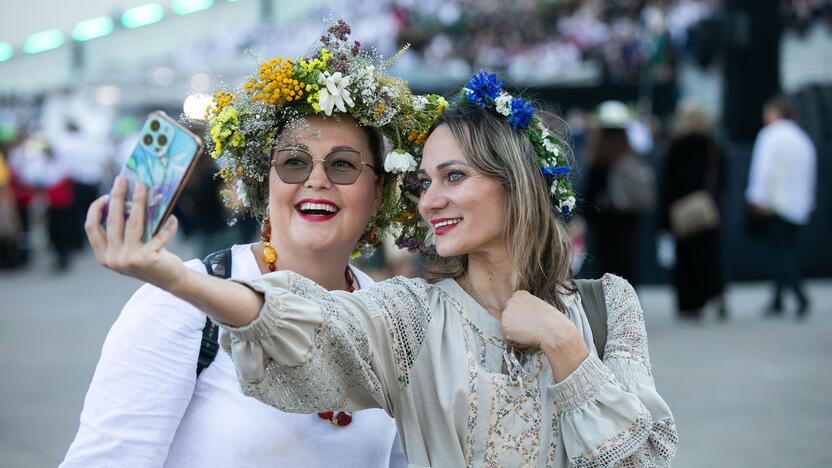 Vingio parke – šimtmečio Dainų šventės finalas 